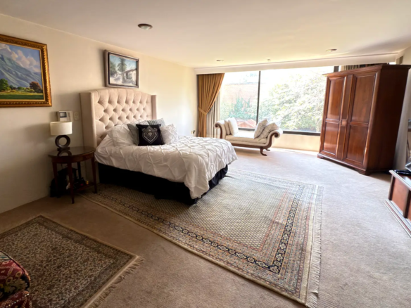 Venta de Casa en Bosques de Las Lomas